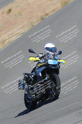 media/Nov-12-2023-Classic Track Days (Sun) [[11f17acb81]]/Group 3/session 2 turn 9/